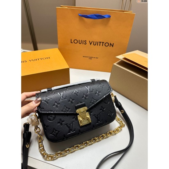 M46279 LOUIS VUITON LV Pochette Métis East West