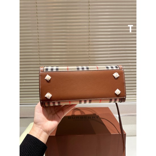 Burberry Title Bags Top Quality Free Shipping