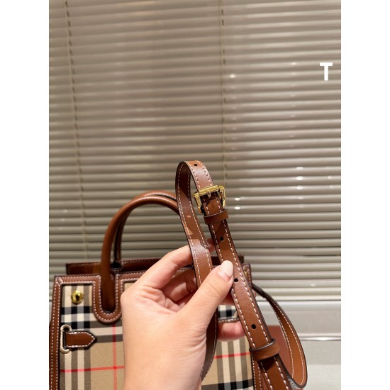 Burberry Title Bags Top Quality Free Shipping