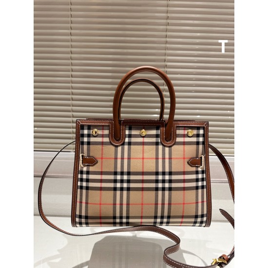 Burberry Original Version Title Bags Top Quality Free Shipping