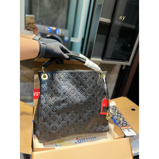 Louis Vuitton Bags Top Quality Free Shipping